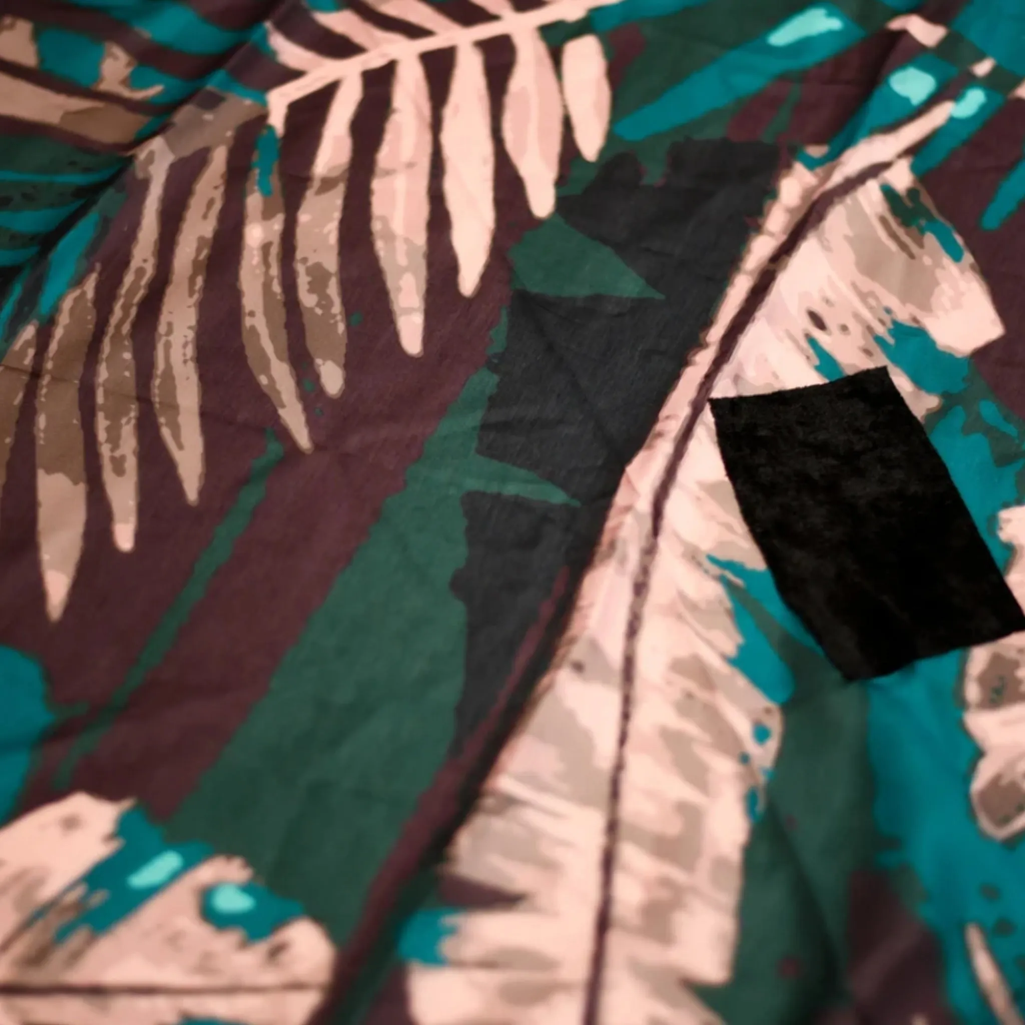 Bold Leaves Tichel Nicsessories With Nonslip Velvet