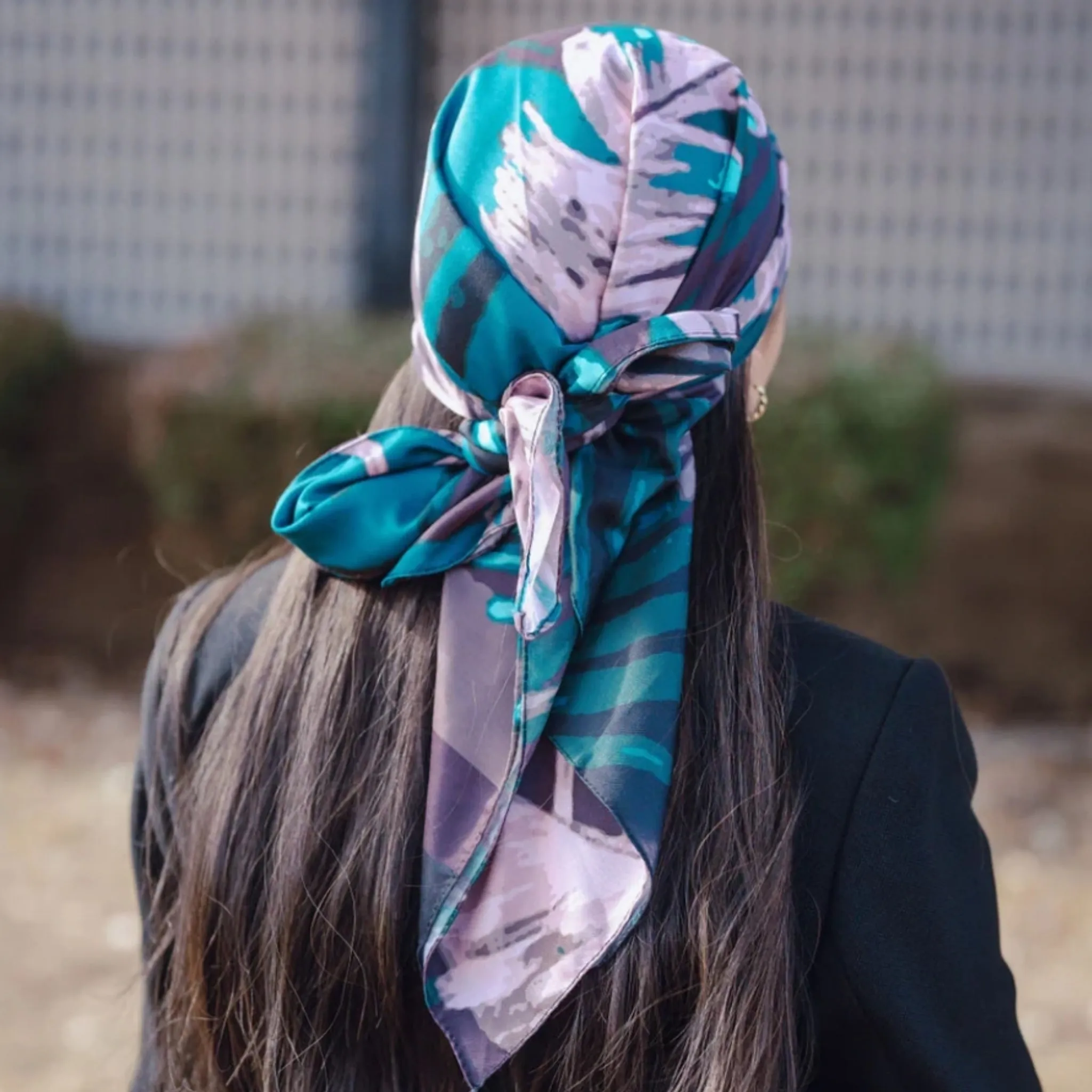 Bold Leaves Tichel Nicsessories With Nonslip Velvet
