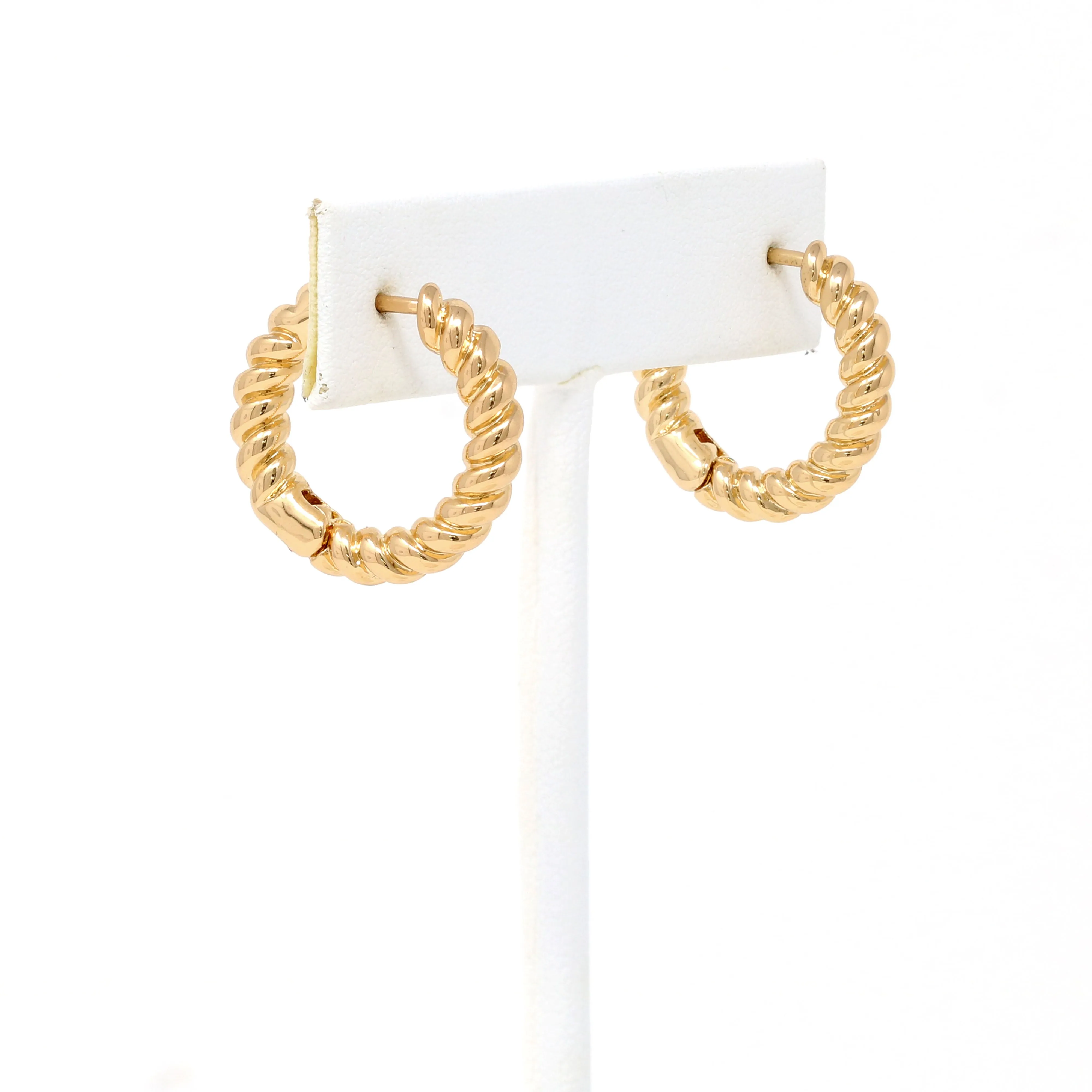 Bold Twist Huggie Earring 20mm