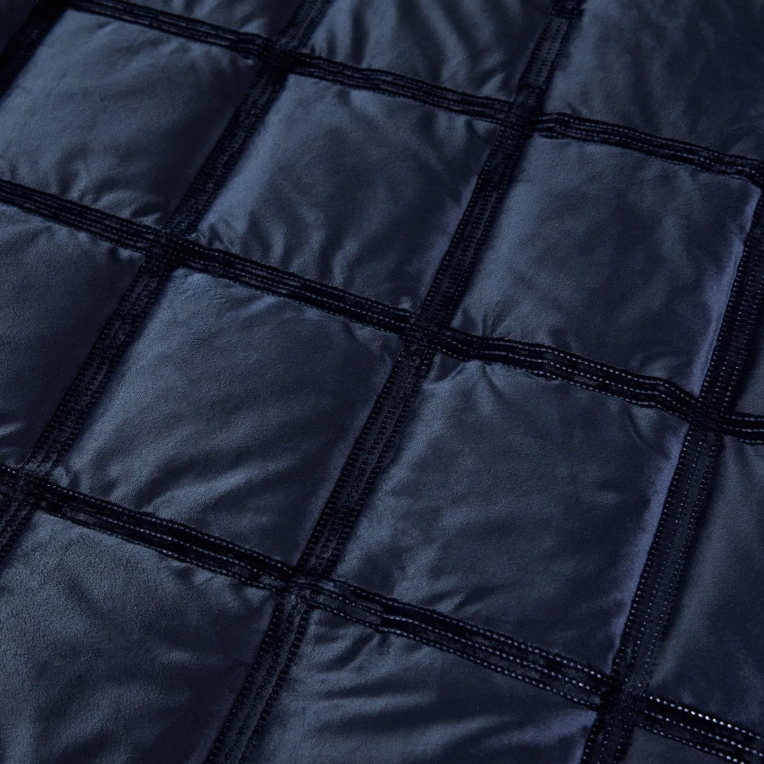 Brighton Square Navy Velvet Duvet Set
