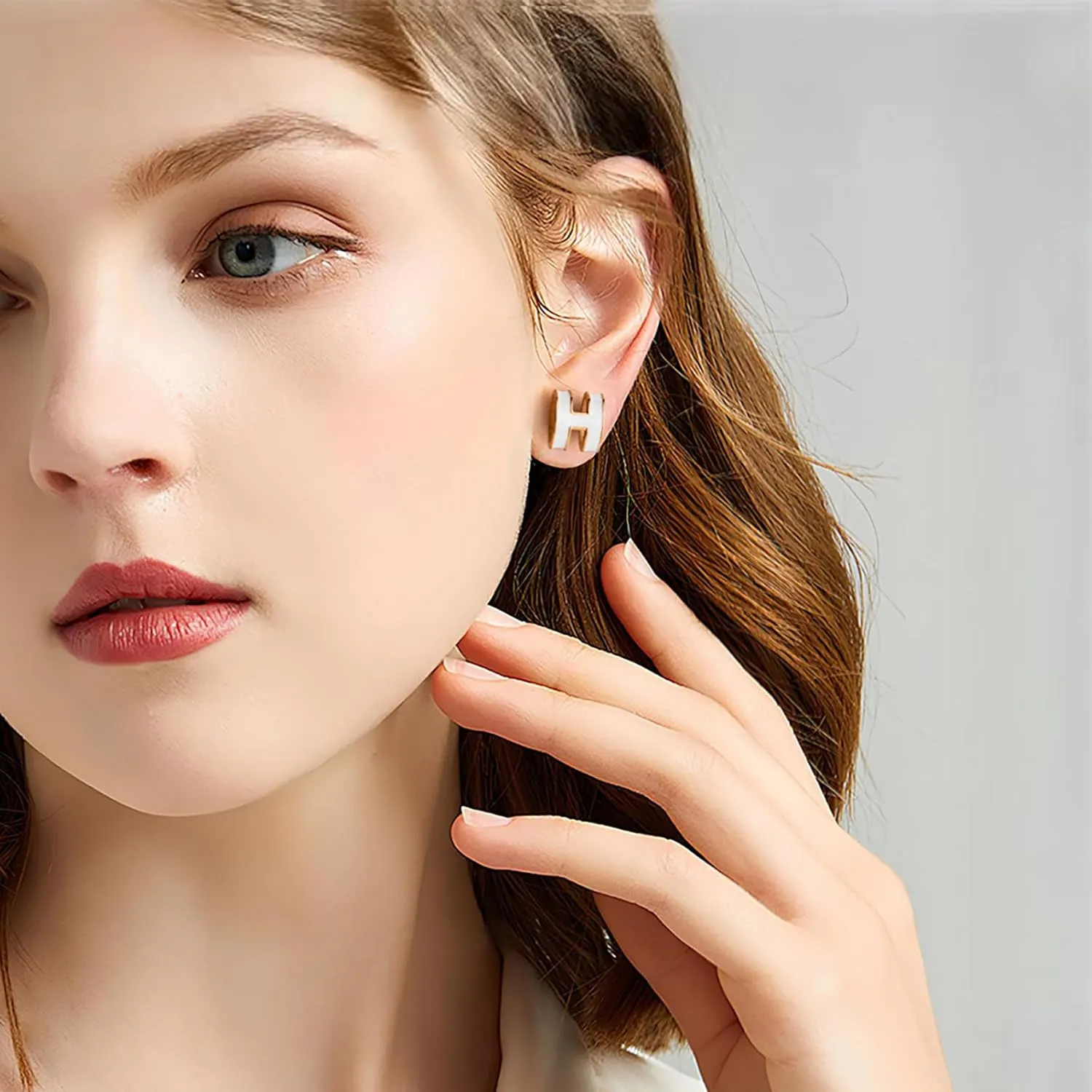 Gold Stud Earrings for Women Classical H Enamel Color Earrings Stainless Steel Hypoallergenic Earrings for Women Trendy Elegant Jewelry for Women