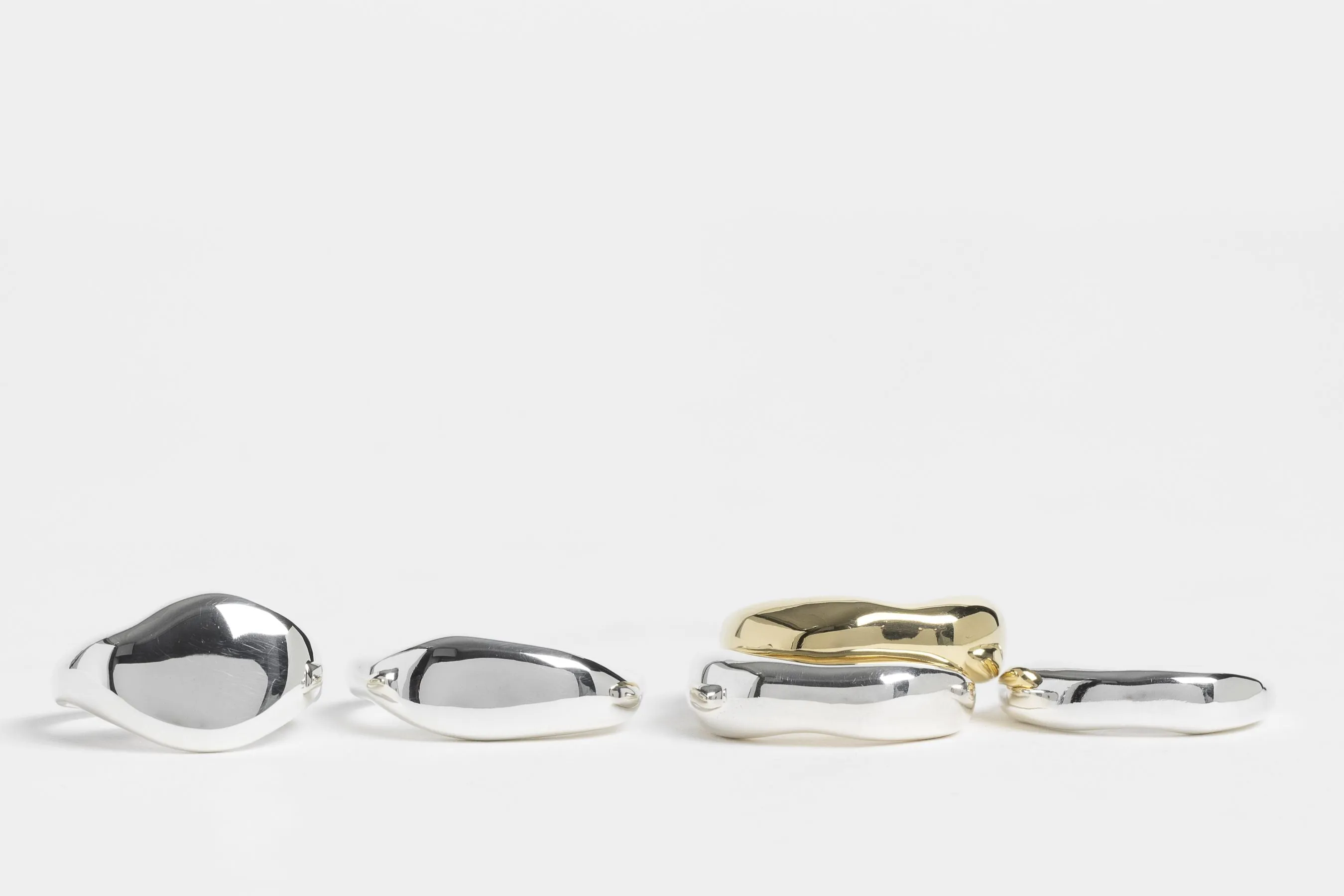 Ground Chaky Gold Ring
