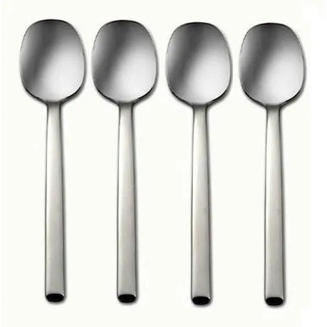 Oneida Perpetua Set of 4 Dinner Spoons