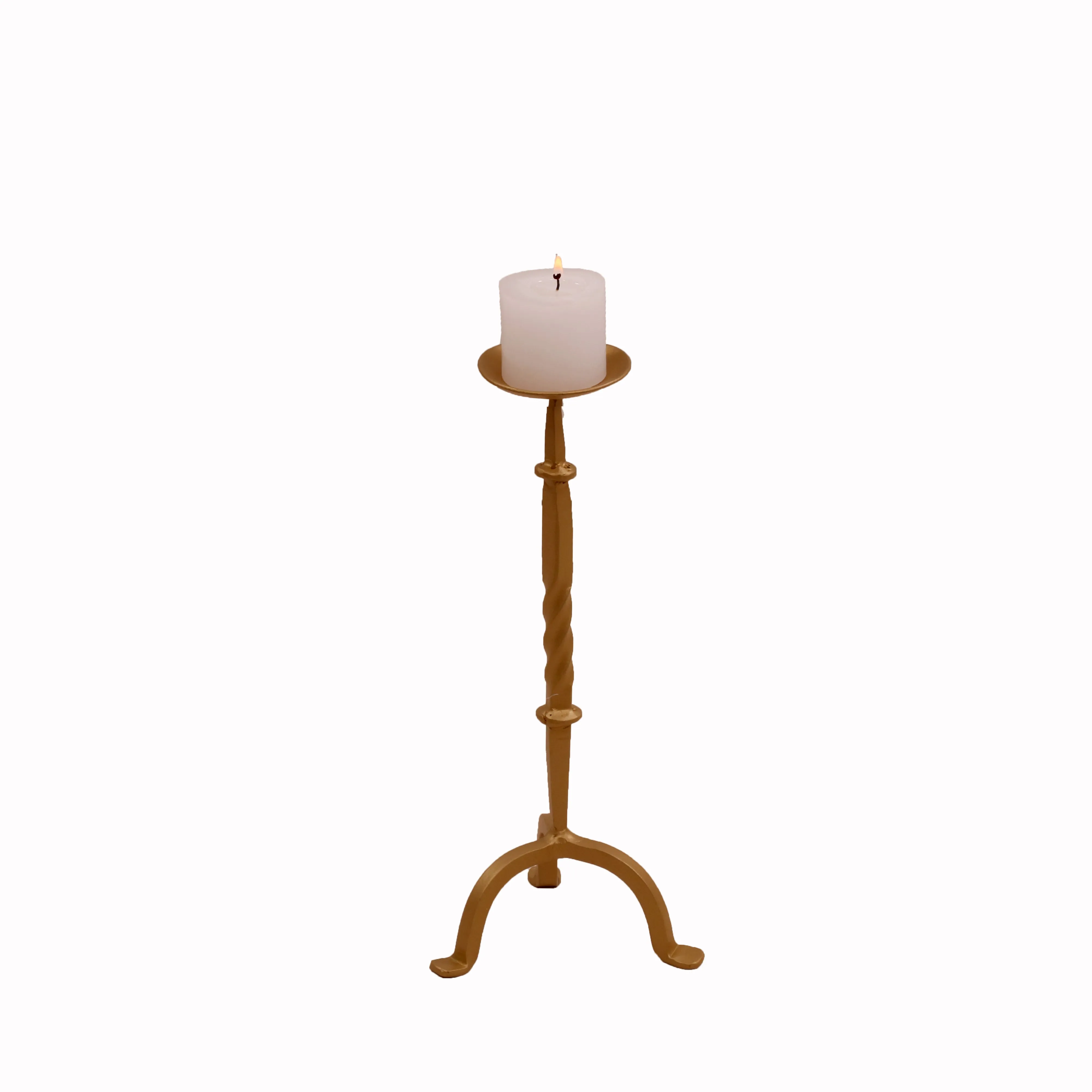 Simple and Classic Candle Stand