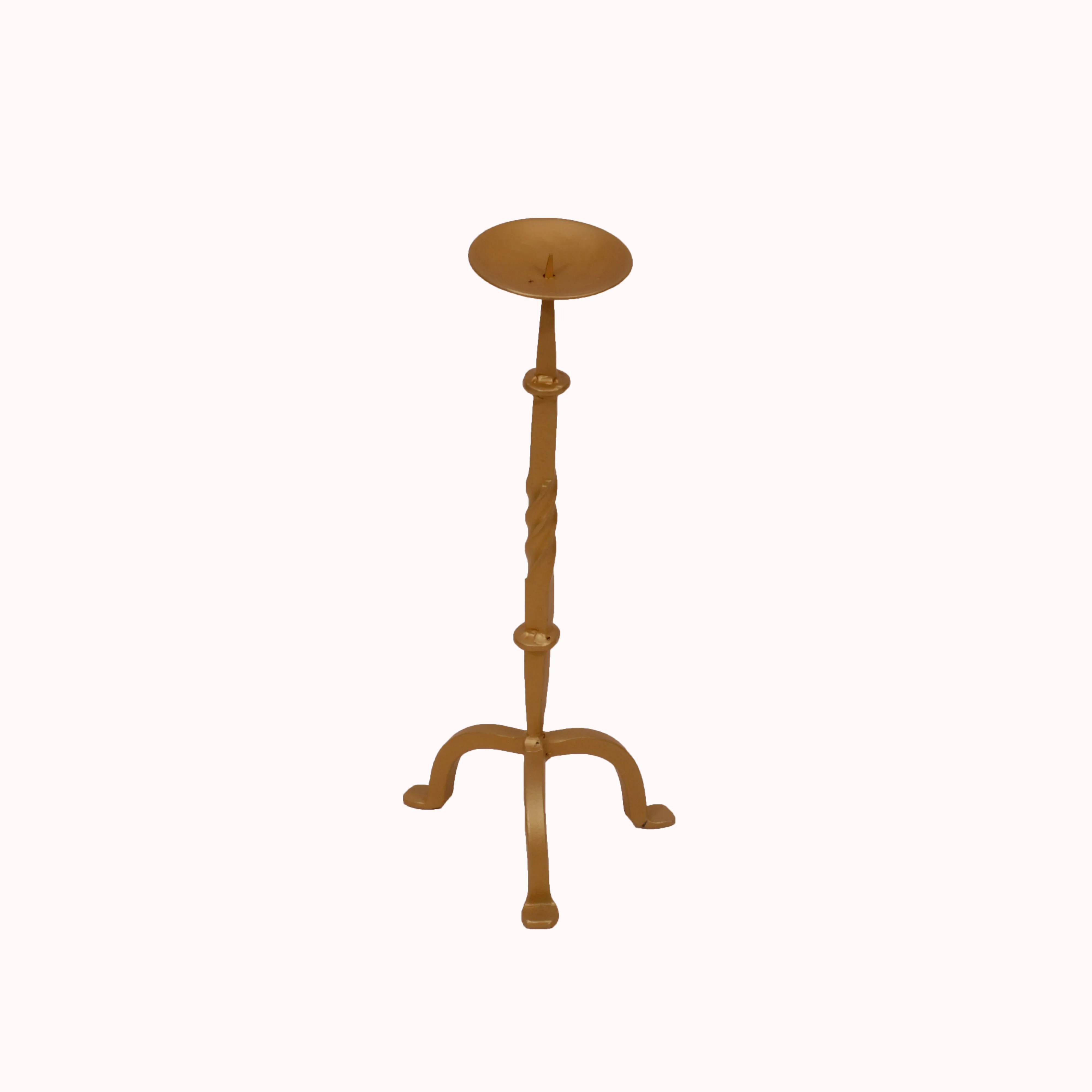 Simple and Classic Candle Stand