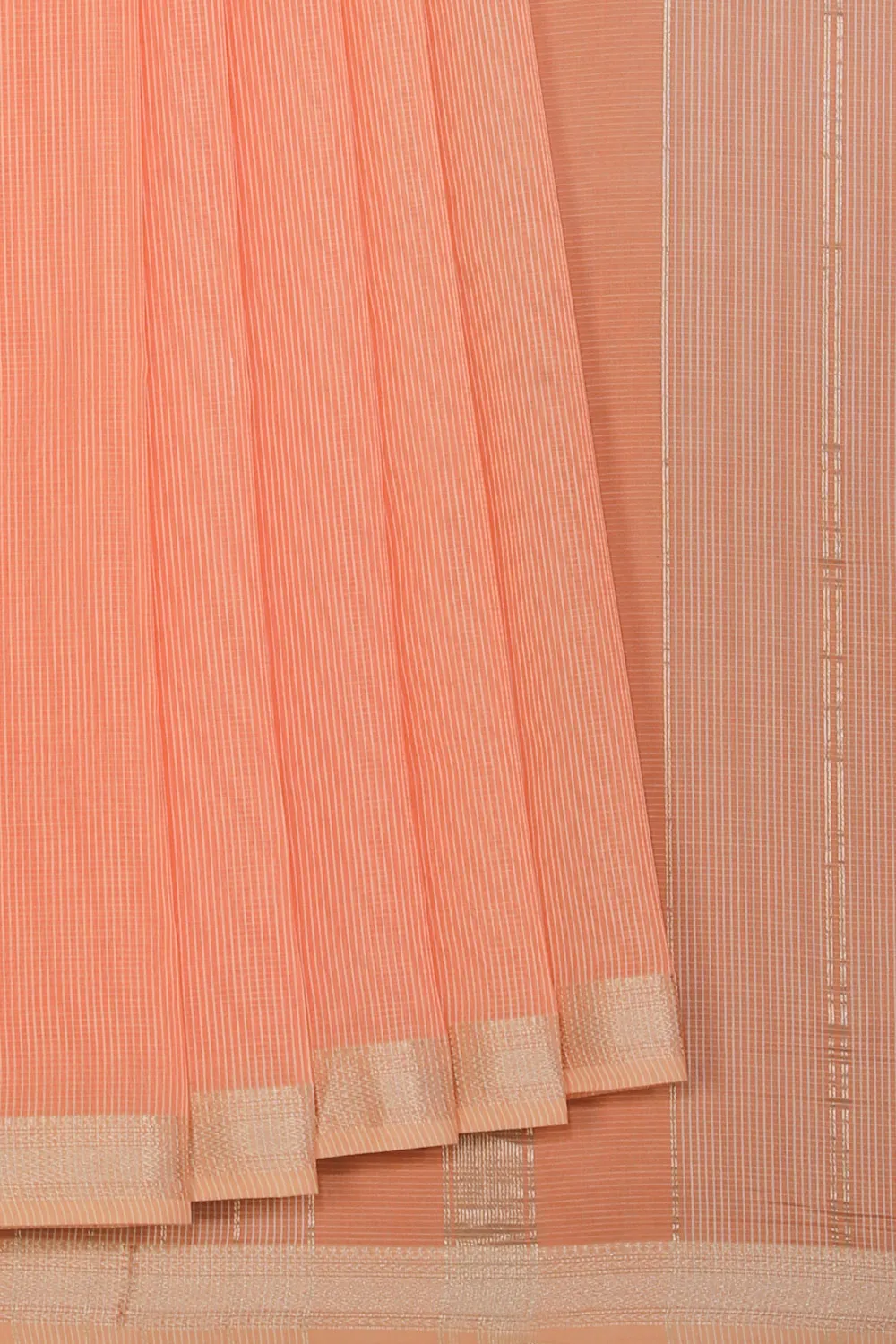 Simple Yet Elegant Peach Saree